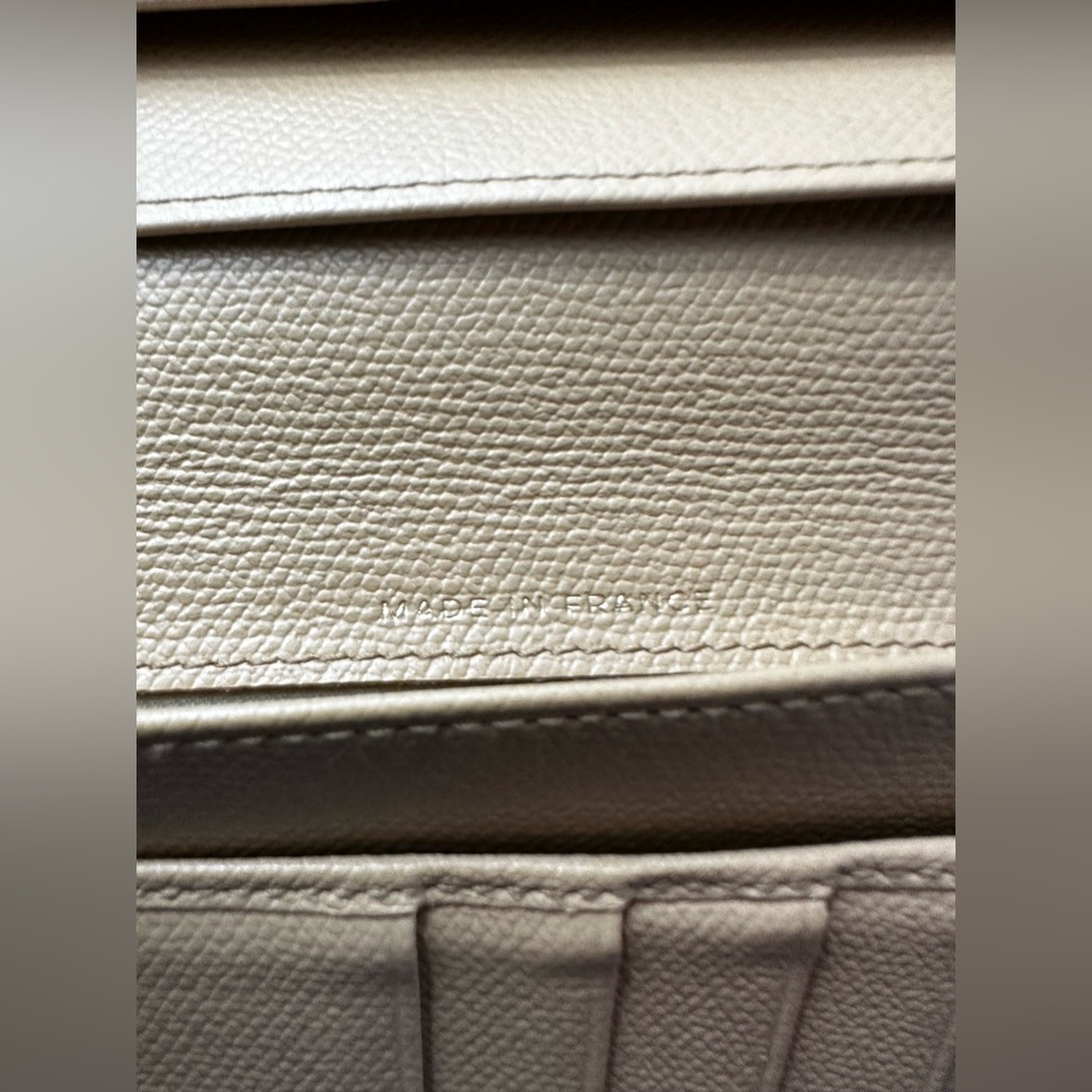 Chanel Coco button Leather flap long bifold wallet beige cream color EUC - Picture 8 of 14